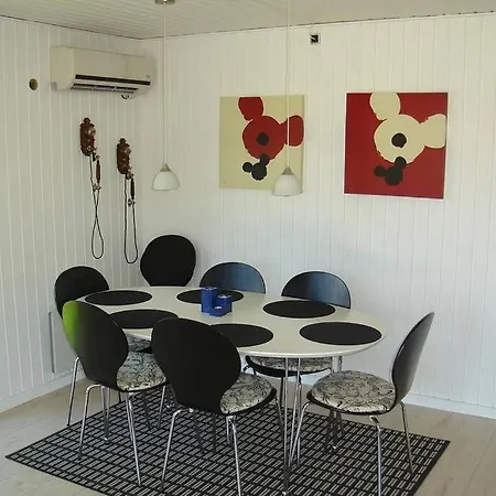 Dom wakacyjny Close To Hasmark 150m